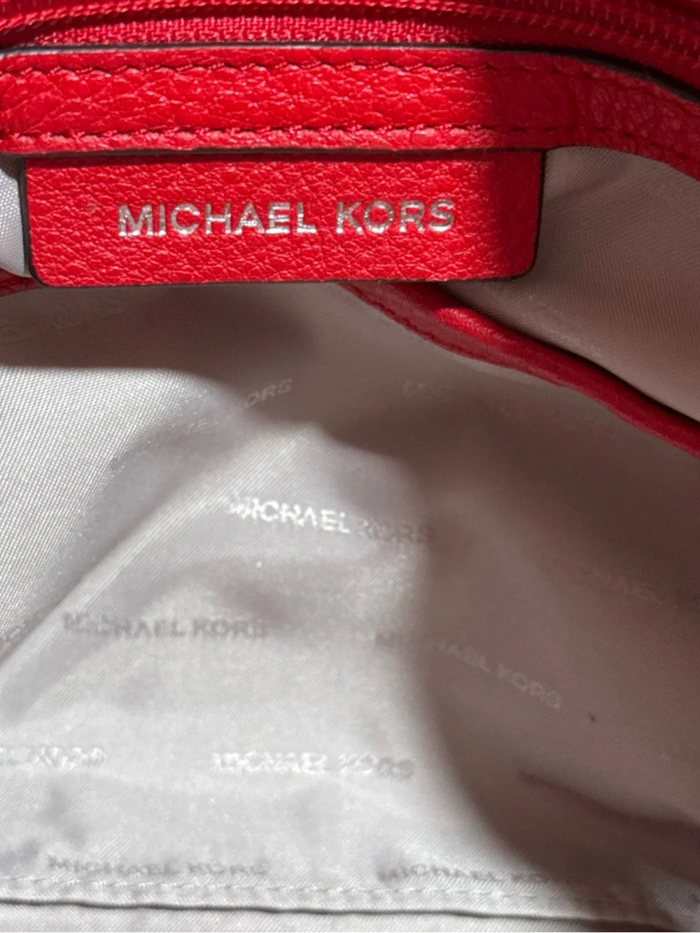 Michael Kors Bedford Medium Top Zip Pocket Tote Bag in Red Pebbled Leather